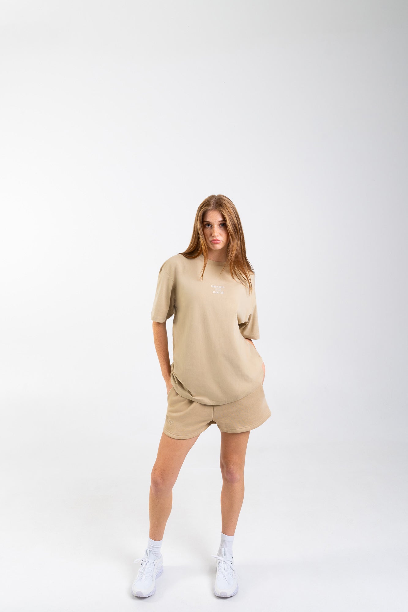Concave Womens Wave Tee Oversize - Beige/White